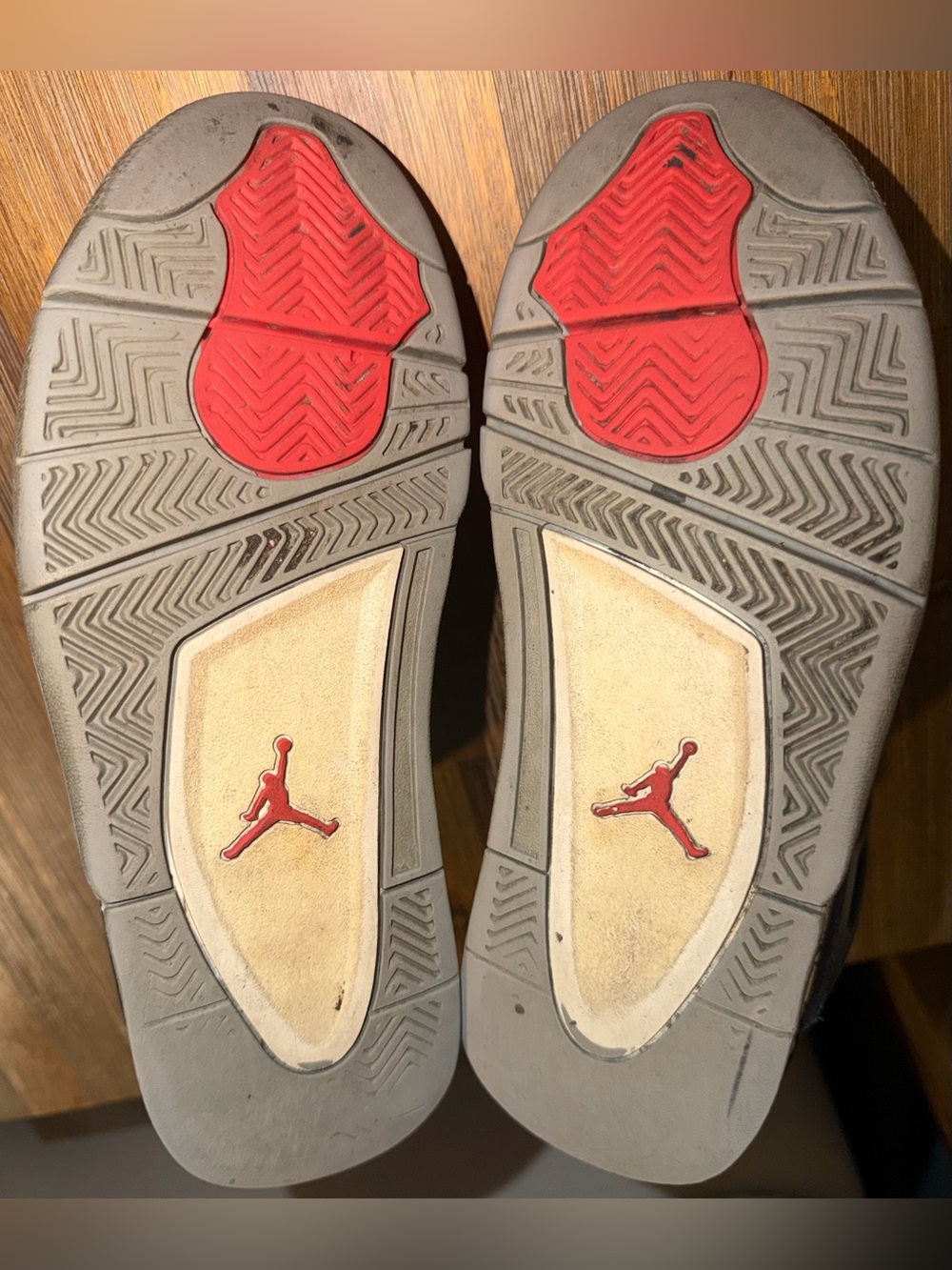 Jordan 4s - Picture 8 of 8
